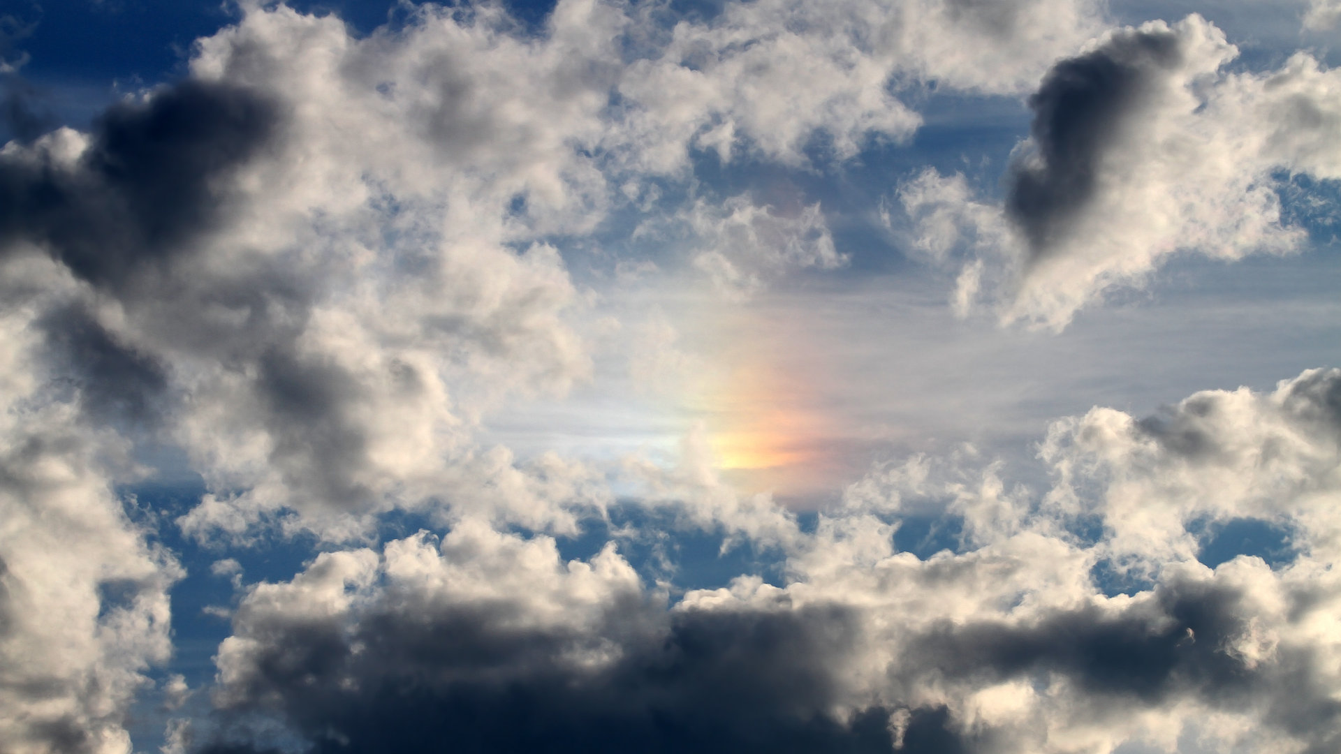 开云体育平台APP-当篮球遇上科技未来会怎样，上场科技篮球